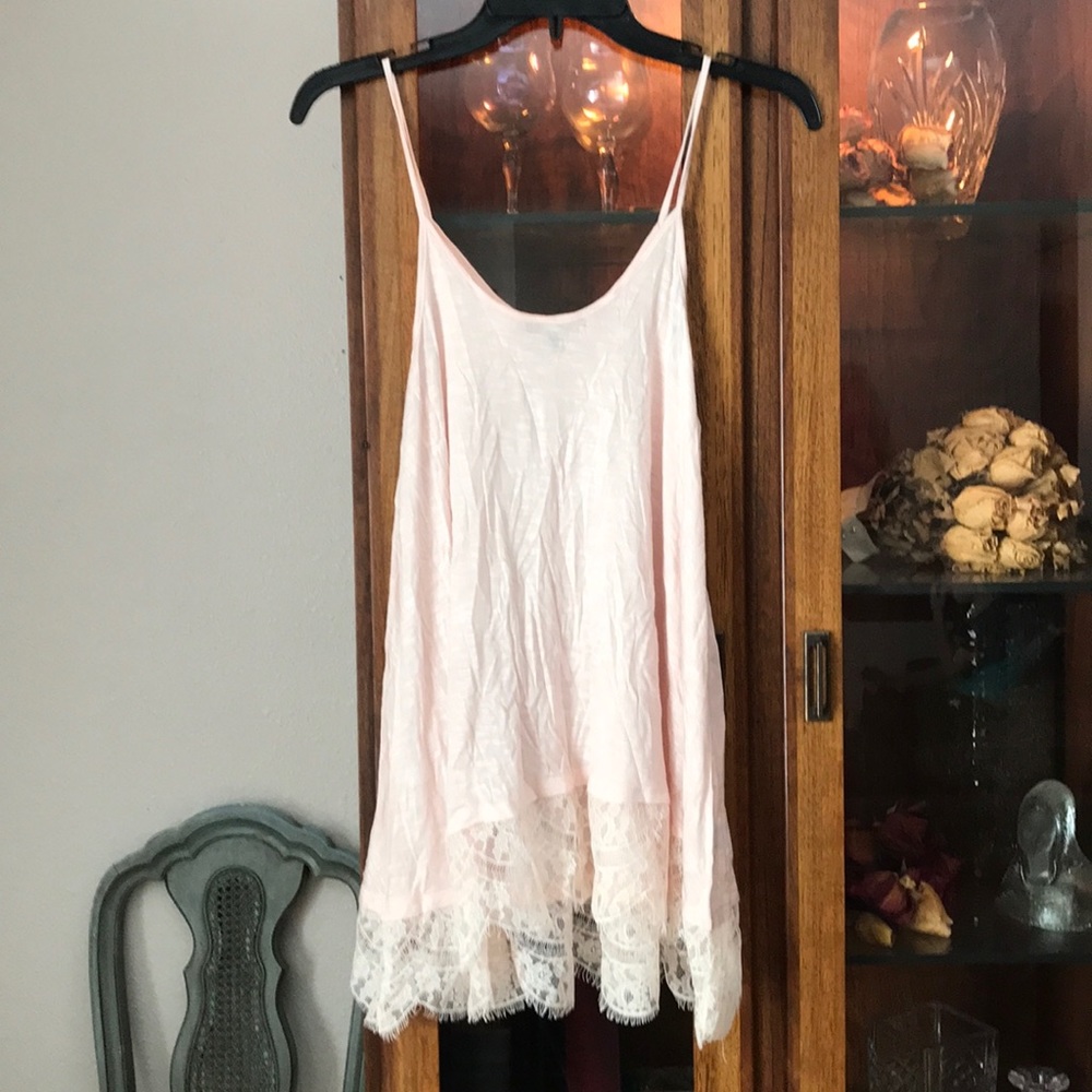 Pink tank top